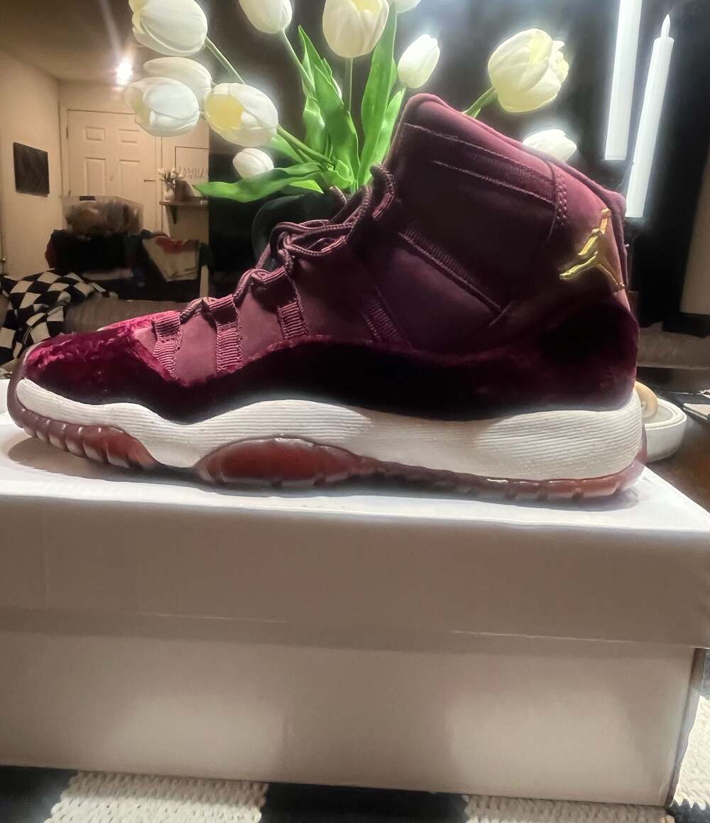 Air Jordan 11 Retro GG Heiress 'Night Maroon' Velvet Sneakers 5 youth